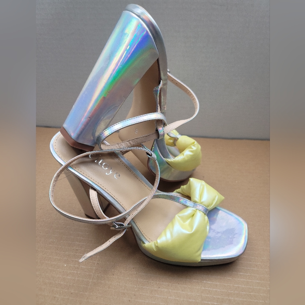 Reitoye Opalescent/Neon Yellow 5" Heel - New
